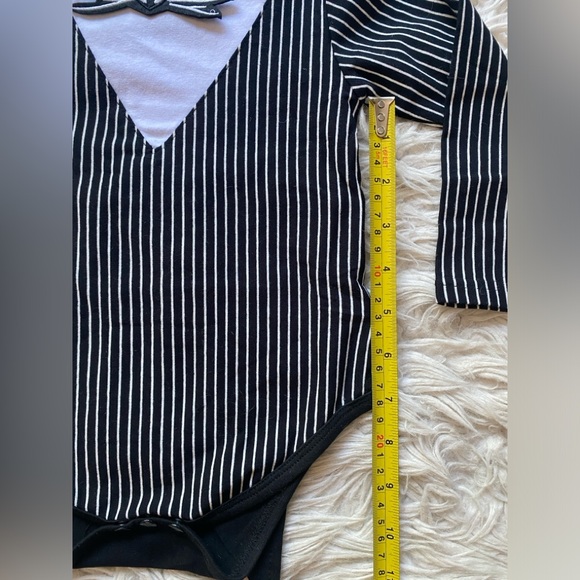 NEW Jack Skellington onsie with back flap, bow tie and matching hat. Halloween - Picture 3 of 5